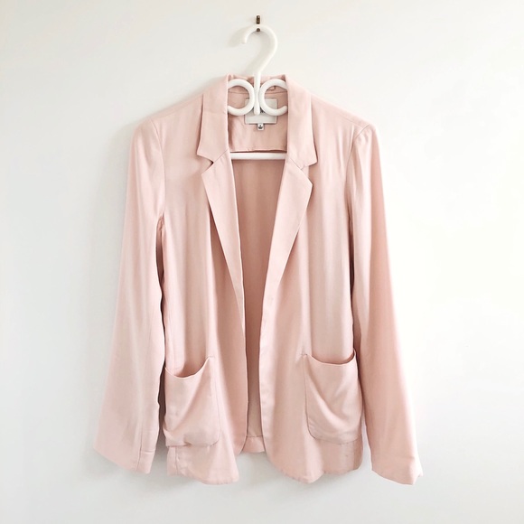 Aritzia Talula Kent Blazer in Pink - Picture 1 of 4